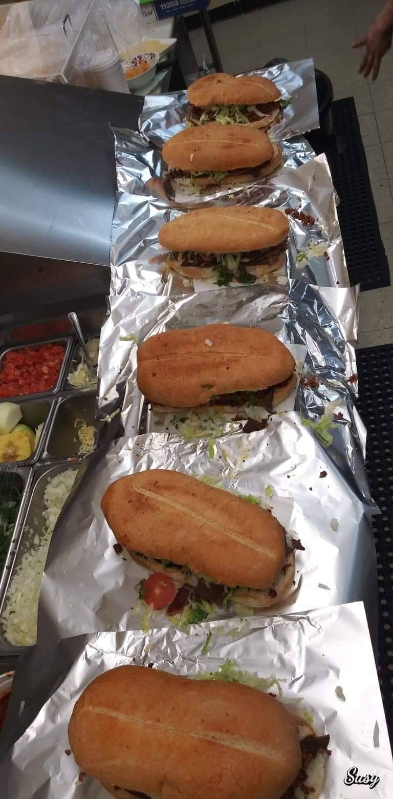 TACOS EL COUNTRY | restaurant | 23 W 16th St, Chicago Heights, IL 60411, USA | 7082655584 OR +1 708-265-5584