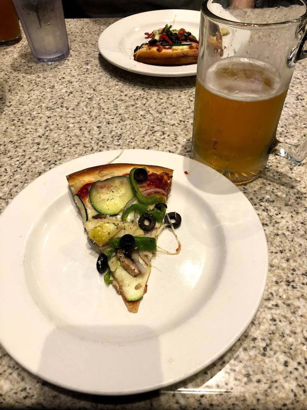 Draughts Restaurant and Bar | meal delivery | 398 N Moorpark Rd, Thousand Oaks, CA 91360, USA | 8057777883 OR +1 805-777-7883