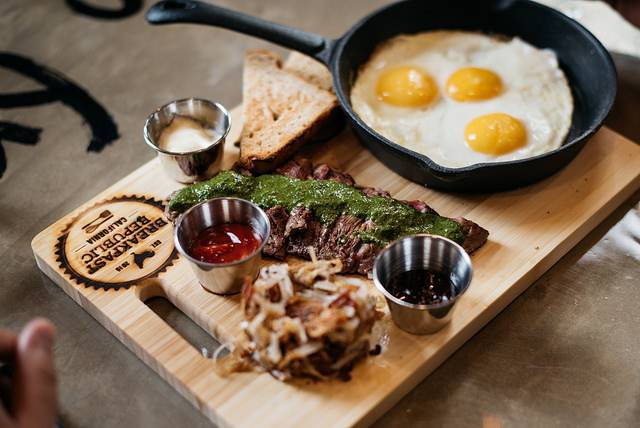 Breakfast Republic | restaurant | 6025 Village Way f101, San Diego, CA 92130, USA | 8584610326 OR +1 858-461-0326