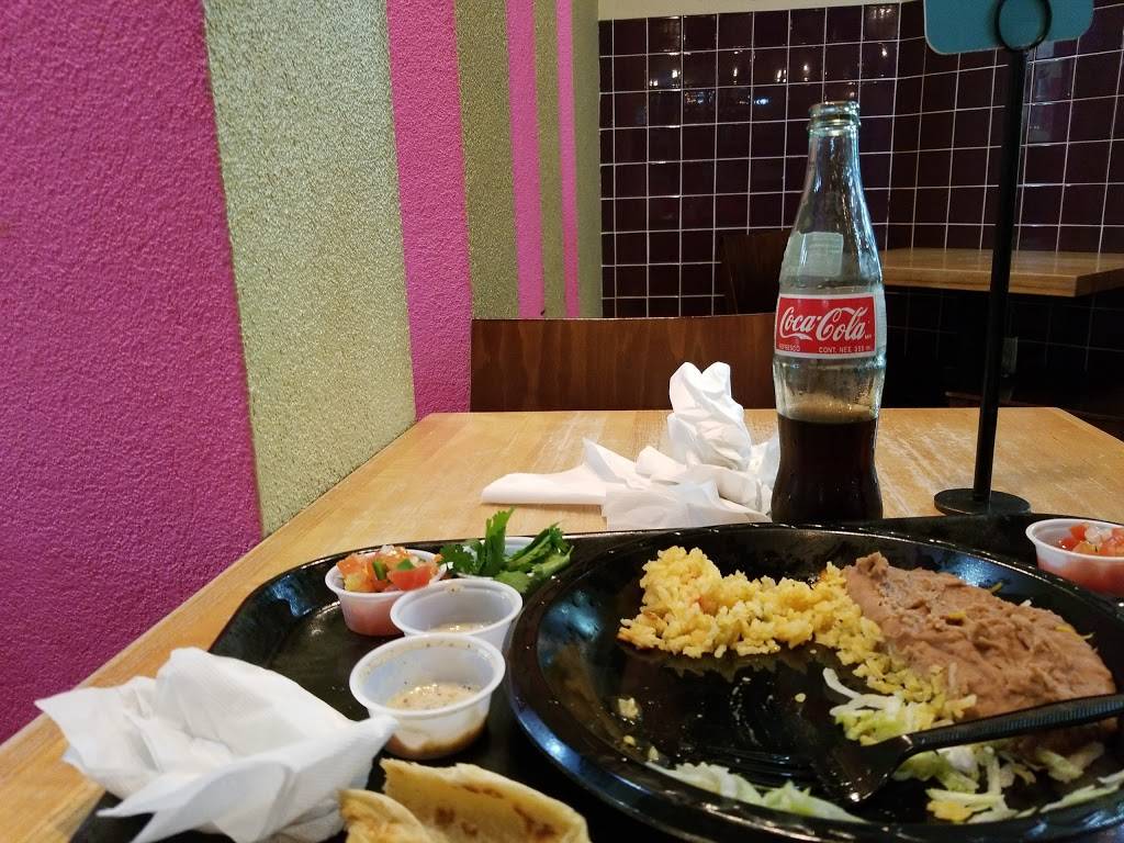 Taco Cabana | restaurant | 7339 San Pedro Ave, San Antonio, TX 78216, USA | 2103449724 OR +1 210-344-9724