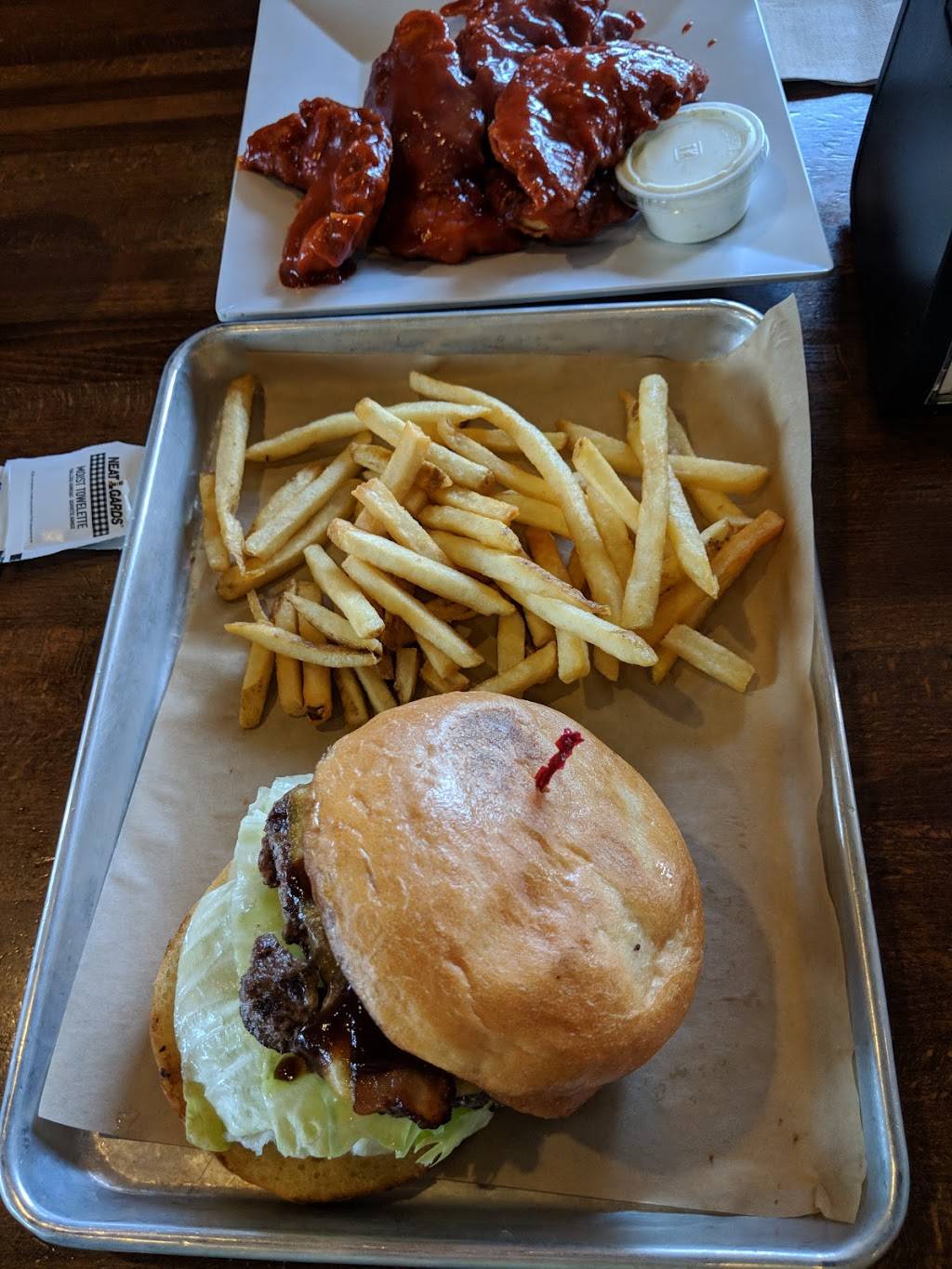 SmokeEaters Hot Wings | restaurant | 3175 Mission College Blvd, Santa Clara, CA 95054, USA | 4089703300 OR +1 408-970-3300