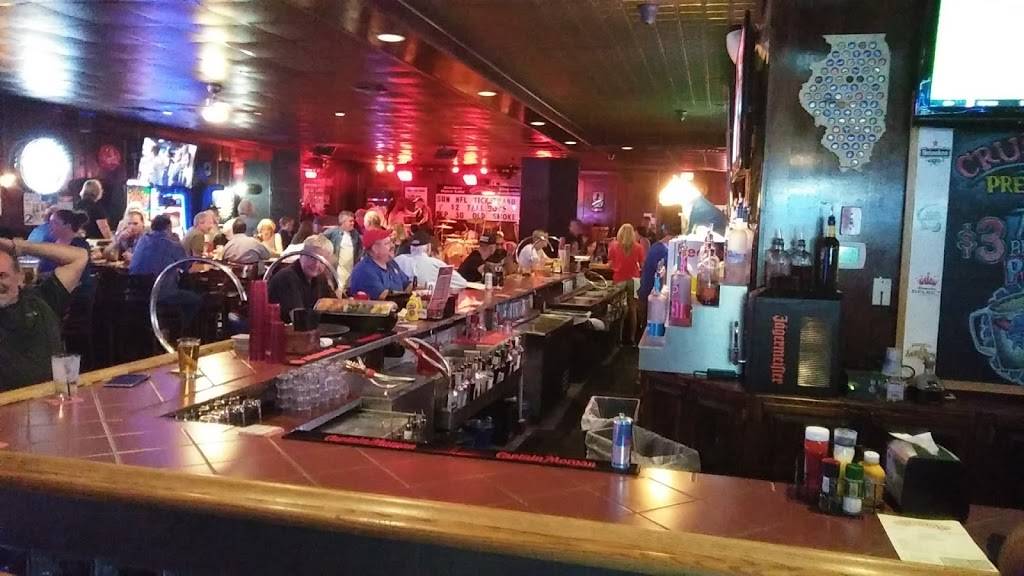 Crusens | restaurant | 426 E War Memorial Dr, Peoria, IL 61614, USA | 3096863890 OR +1 309-686-3890