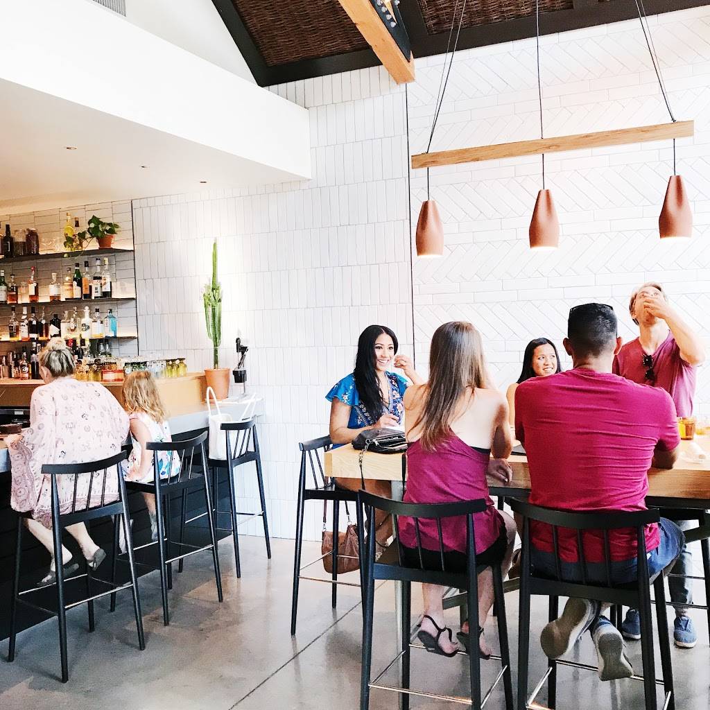 Pitchfork Pretty | restaurant | 2708 E Cesar Chavez St, Austin, TX 78702, USA | 5124944593 OR +1 512-494-4593