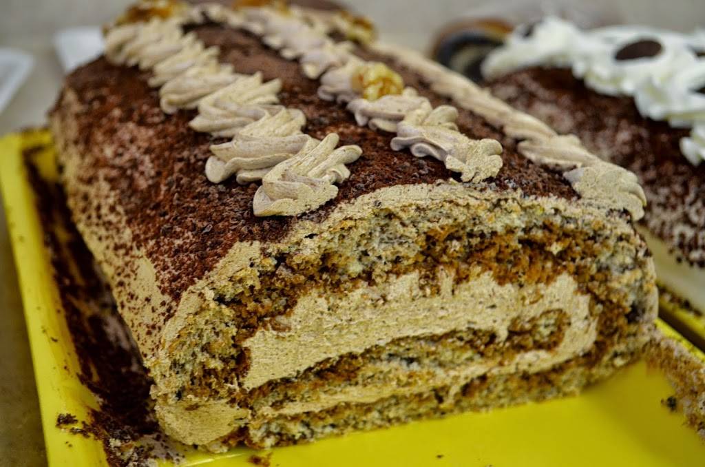 M&W European Deli and Market | bakery | 2676 Bayshore Blvd l, Dunedin, FL 34698, USA | 7277380679 OR +1 727-738-0679