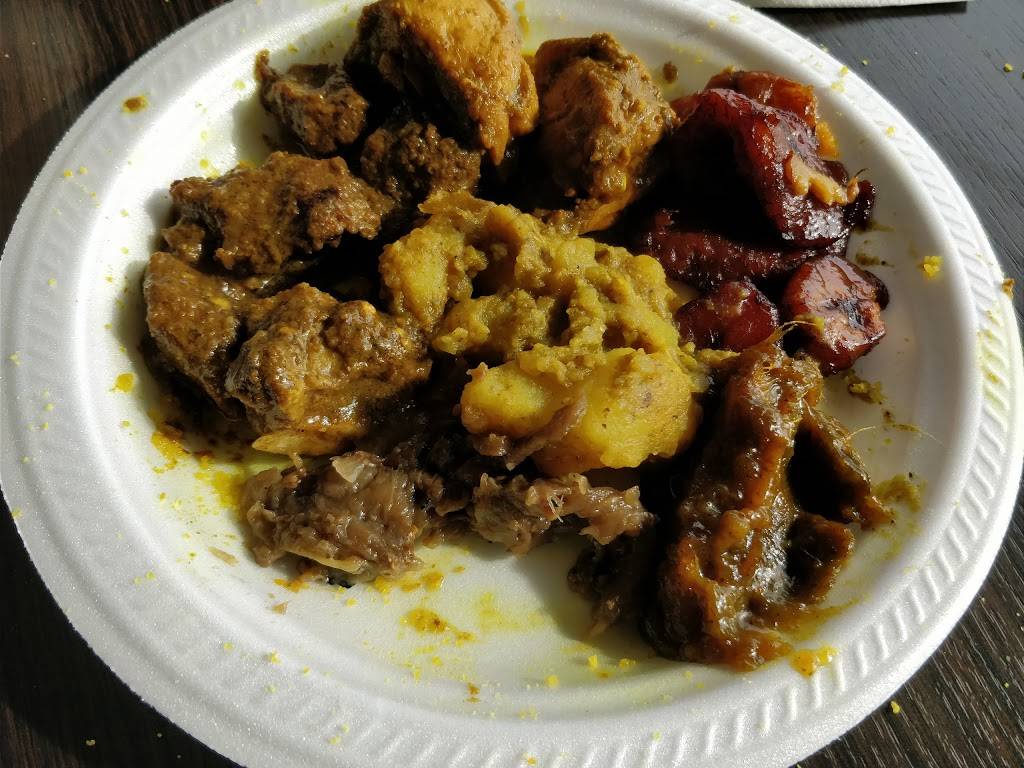 Drupatis Roti and Doubles - Ajax | restaurant | 252 Bayly St W, Ajax, ON L1S 3V4, Canada | 9056868100 OR +1 905-686-8100