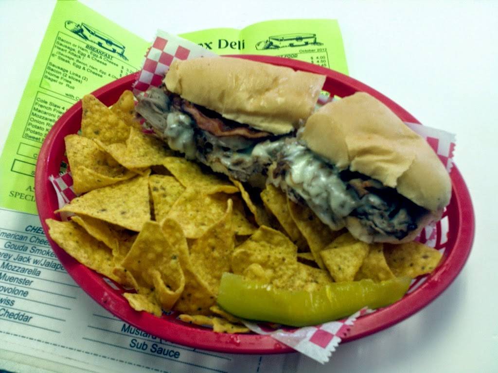 Lunchbox Grocery & Deli | cafe | 6730 NY-23, Oneonta, NY 13820, USA | 6074335274 OR +1 607-433-5274