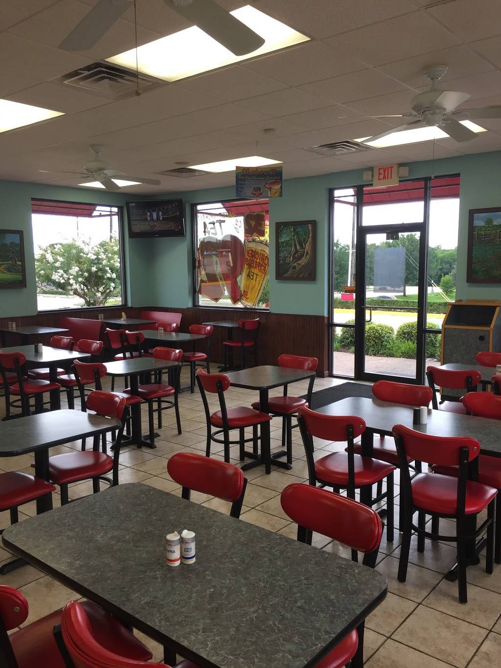 Chicken Express | restaurant | 802 S Cockrell Hill Rd, Duncanville, TX 75137, USA | 9722832500 OR +1 972-283-2500