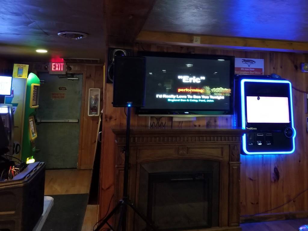 Longhorn Corral | restaurant | 930 New Castle Rd, Butler, PA 16001, USA | 7248652272 OR +1 724-865-2272