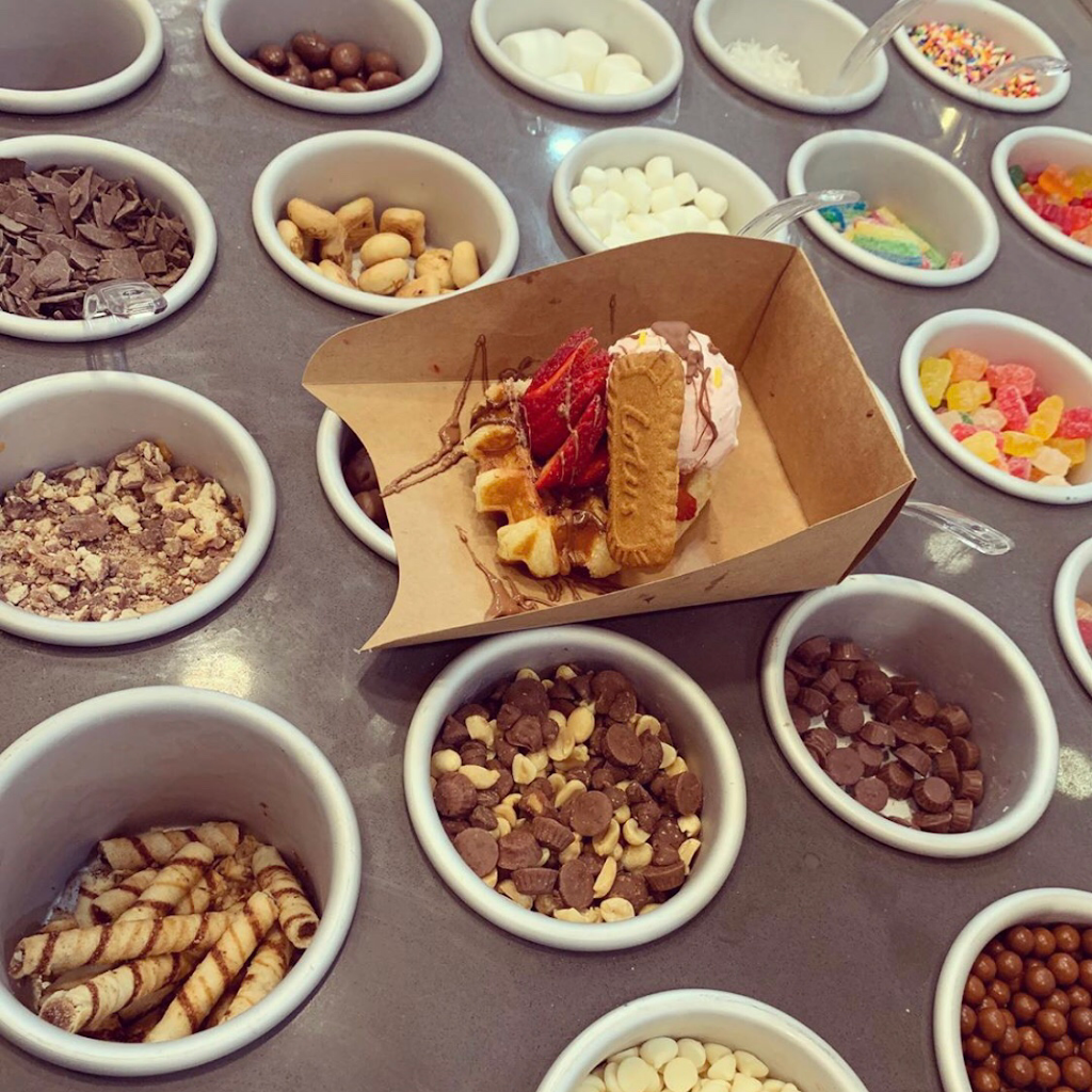 dipnmix | restaurant | 964 Gayley Ave, Los Angeles, CA 90024, USA | 4243170888 OR +1 424-317-0888