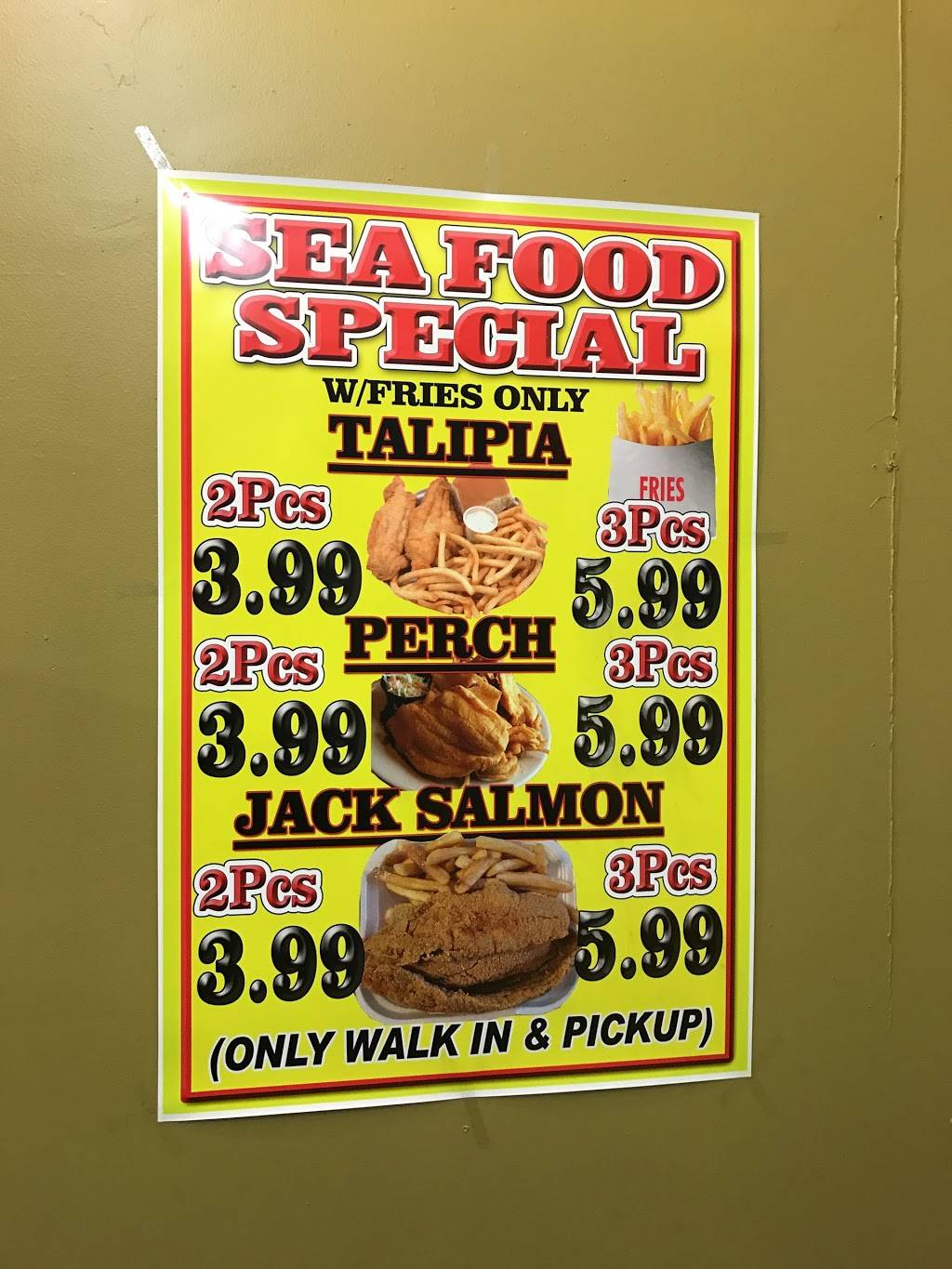 Papa Philly | restaurant | 1608 Emerson St, Evanston, IL 60201, USA | 8478596293 OR +1 847-859-6293