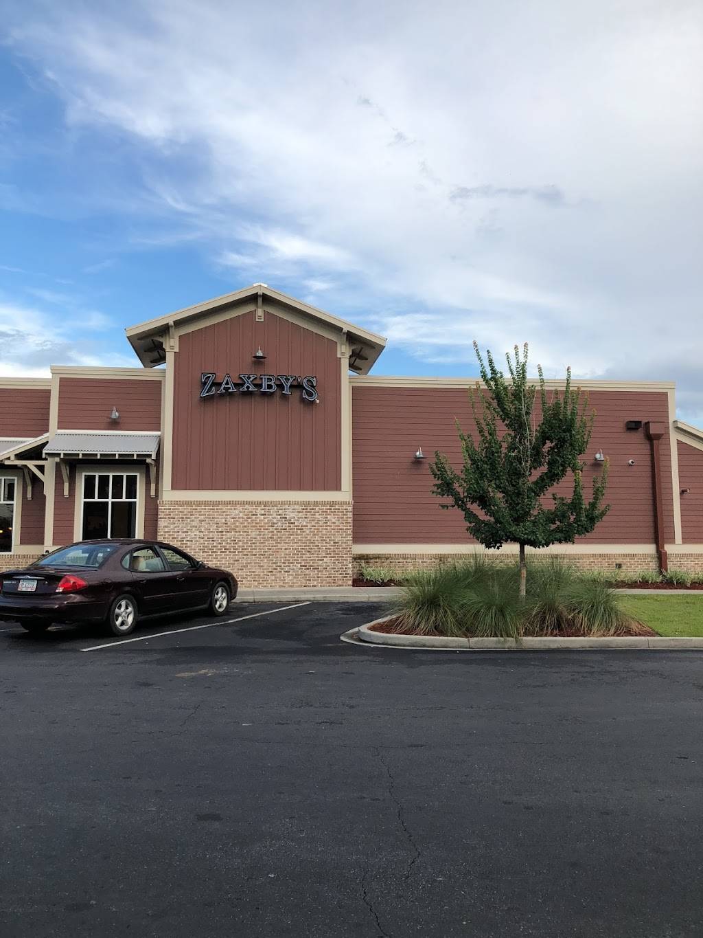 Zaxbys Chicken Fingers & Buffalo Wings | restaurant | 1102 N St Augustine Rd, Valdosta, GA 31601, USA | 2292443273 OR +1 229-244-3273