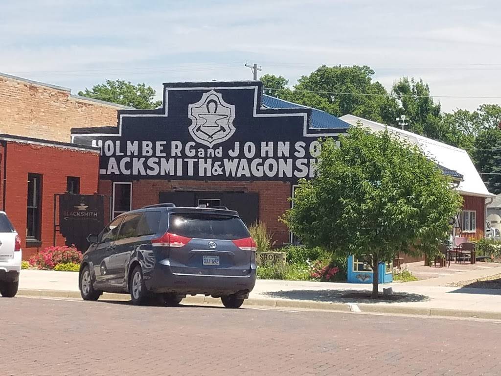 Jalisco Restaurant | restaurant | 107 N Main St, Lindsborg, KS 67456, USA | 7852278987 OR +1 785-227-8987