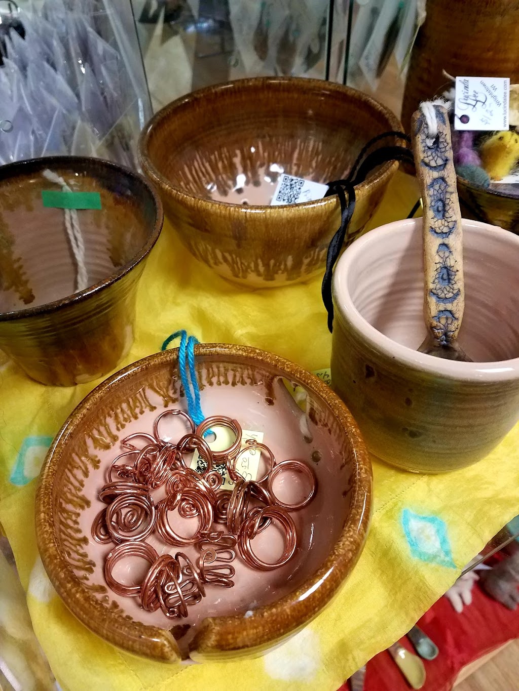 Sissys Treats & Treasures | cafe | 205 N Main St, Seymour, WI 54165, USA | 9208330477 OR +1 920-833-0477