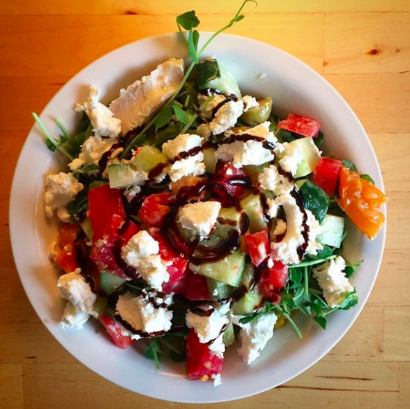 The Beach Canteen - Cobourg Beach Food | restaurant | 55 Queen St, Cobourg, ON K9A 2T4, Canada | 9052691614 OR +1 905-269-1614