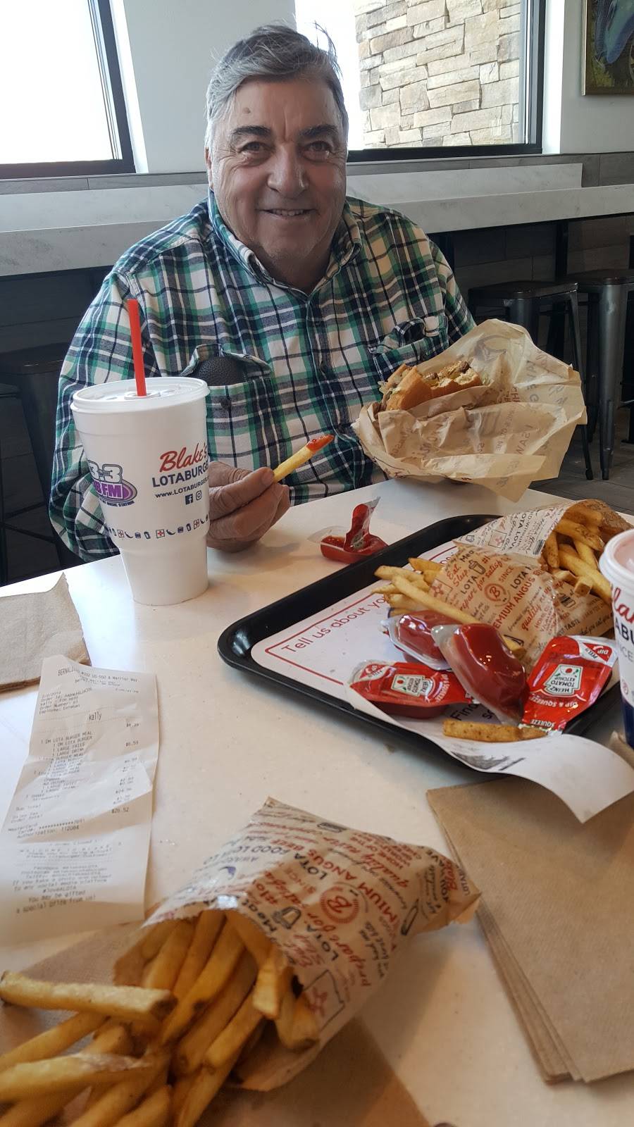 Blakes Lotaburger | restaurant | 1018074492238, Bernalillo, NM 87004, USA | 5055951666 OR +1 505-595-1666