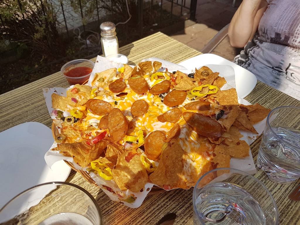 Café au Temps Perdu | restaurant | 867 Avenue Myrand, Québec, QC G1V 2V8, Canada | 4186815601 OR +1 418-681-5601