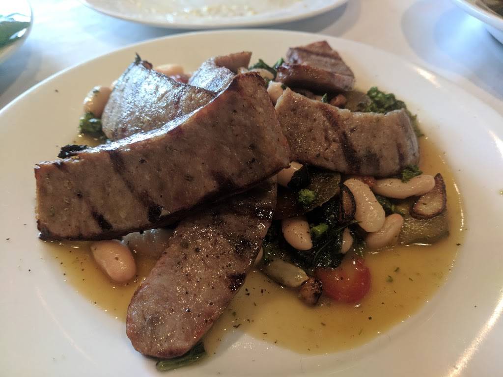 Giulianas | restaurant | 4105 Hylan Blvd, Staten Island, NY 10308, USA | 7183178507 OR +1 718-317-8507