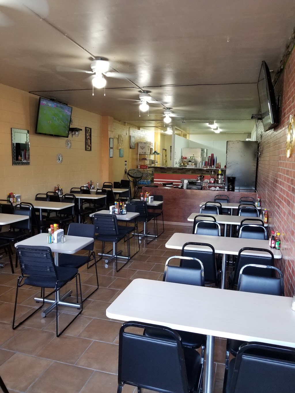 El aguachile | restaurant | 35 S Jackson Ave #2507, San Jose, CA 95116, USA | 4089267449 OR +1 408-926-7449