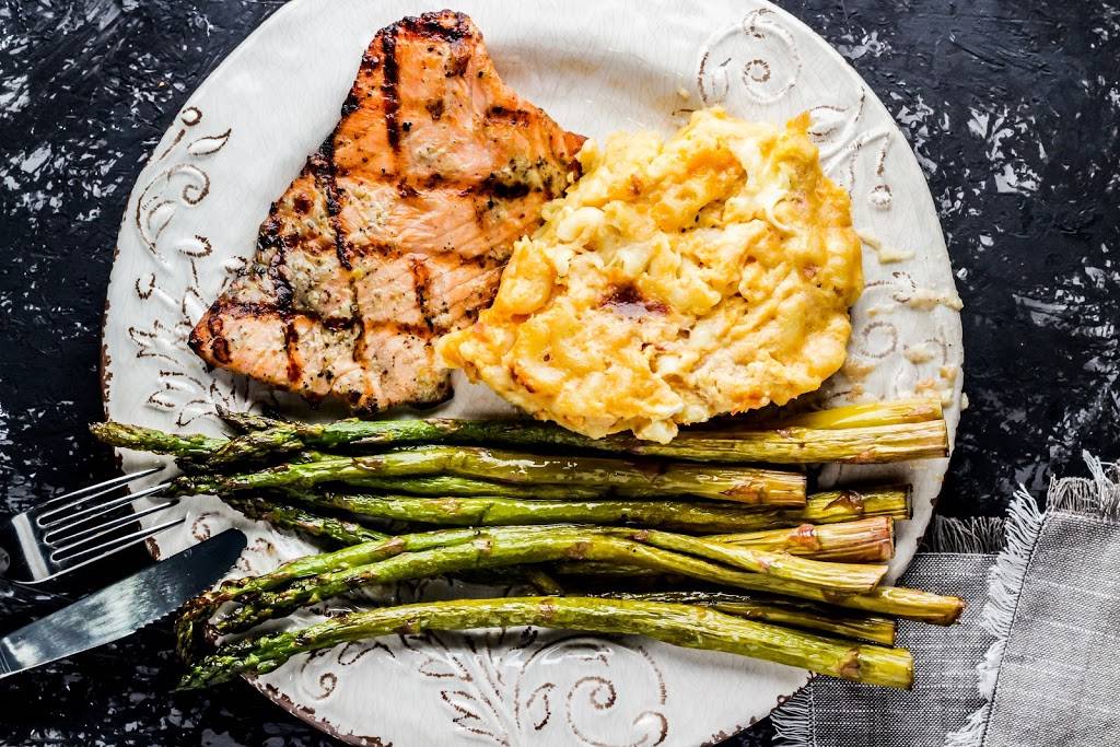 Picnic Table Cafe | restaurant | 7777 W Irlo Bronson Memorial Hwy, Kissimmee, FL 34747, USA | 4073960119 OR +1 407-396-0119