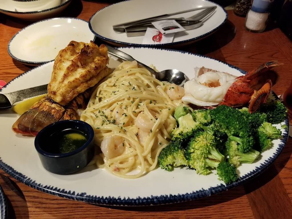 Red Lobster | restaurant | 1595 Merivale Rd, Nepean, ON K2G 3J4, Canada | 6137270035 OR +1 613-727-0035