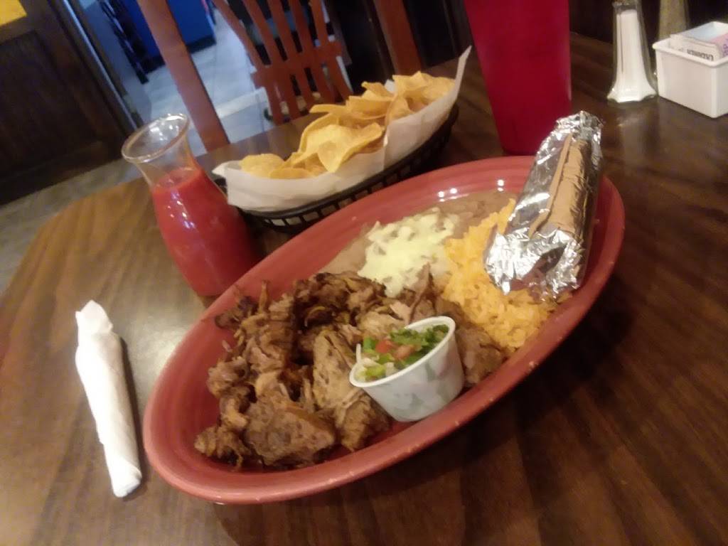 Mi Finca Mexican Restaurant | restaurant | 1101 Lisbon St, Clinton, NC 28328, USA | 9102990628 OR +1 910-299-0628