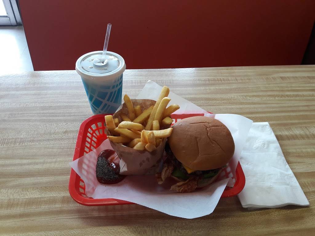 Howards Famous Bacon and Avocado Burgers | restaurant | 11127 Venice Blvd # 7, Los Angeles, CA 90034, USA | 3108389111 OR +1 310-838-9111