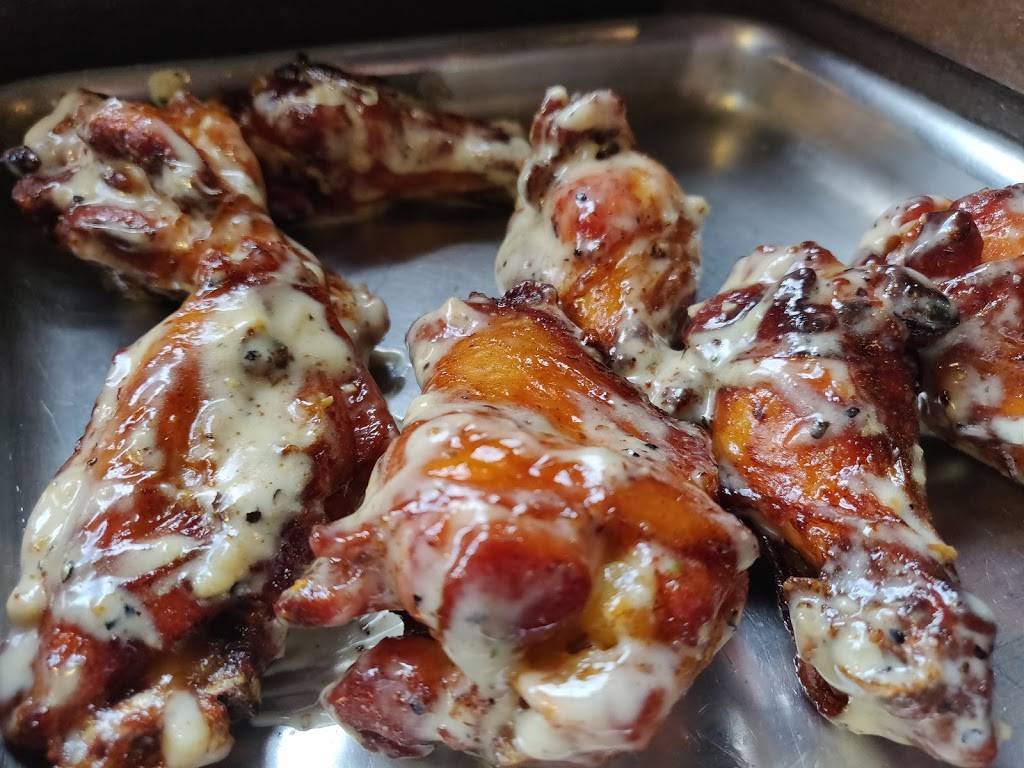 Rocky Top Beer BBQ | restaurant | 1900 Lansing Ave, Jackson, MI 49202, USA | 5177844227 OR +1 517-784-4227