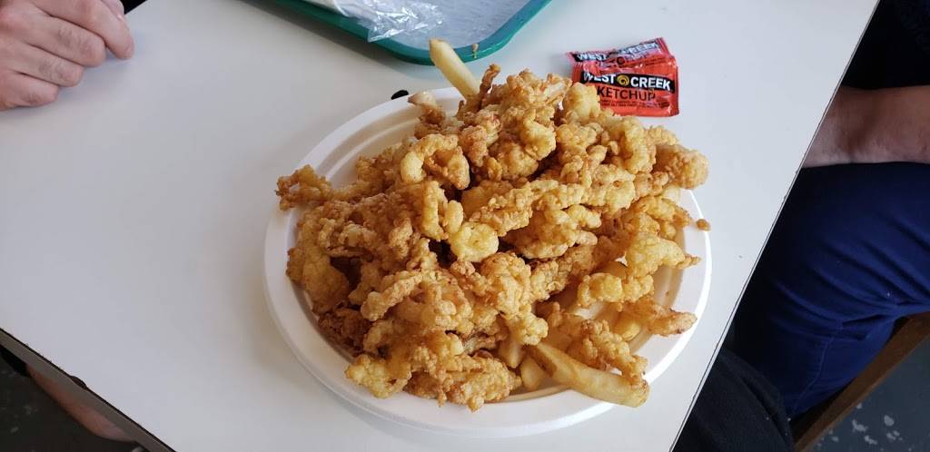 Jims Clam Shack | restaurant | 227 Clinton Ave, Falmouth, MA 02540, USA | 5085407758 OR +1 508-540-7758