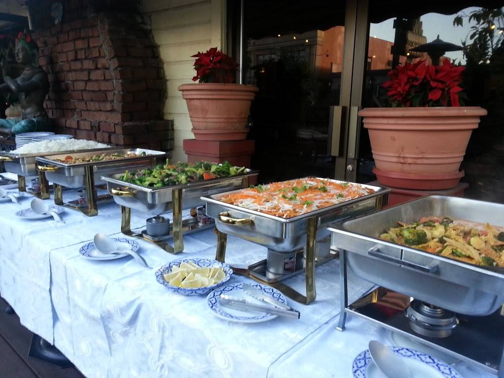 Berkeley Thai House | restaurant | 2511 Channing Way, Berkeley, CA 94704, USA | 5108418424 OR +1 510-841-8424