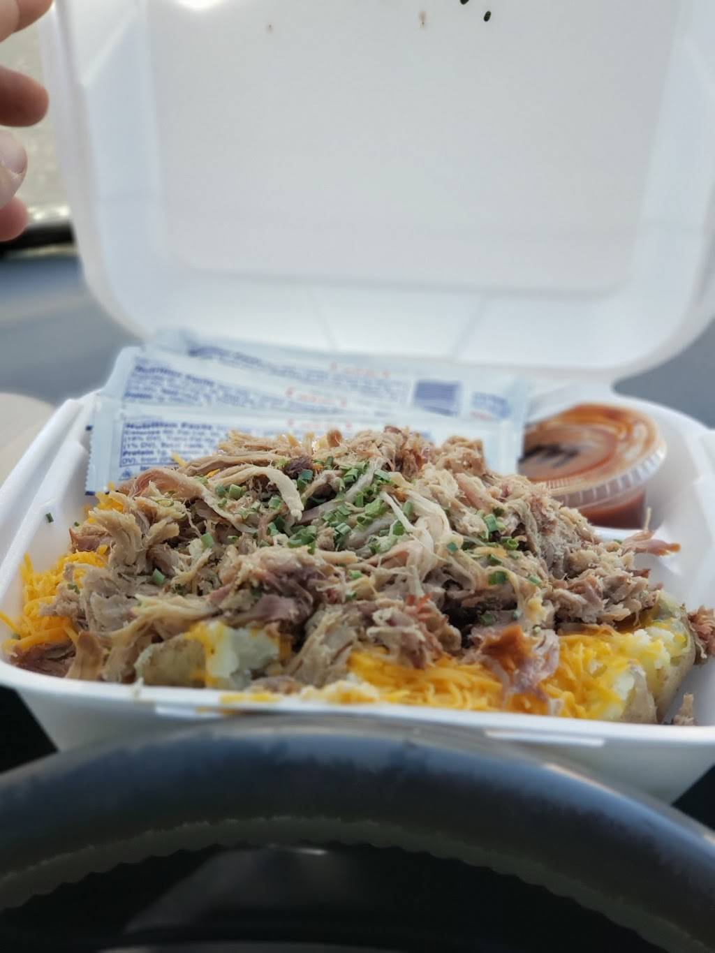 Flying Pig BBQ & Catering | restaurant | 229 Interstate Dr Ste. 102, Crossville, TN 38555, USA | 9312505060 OR +1 931-250-5060