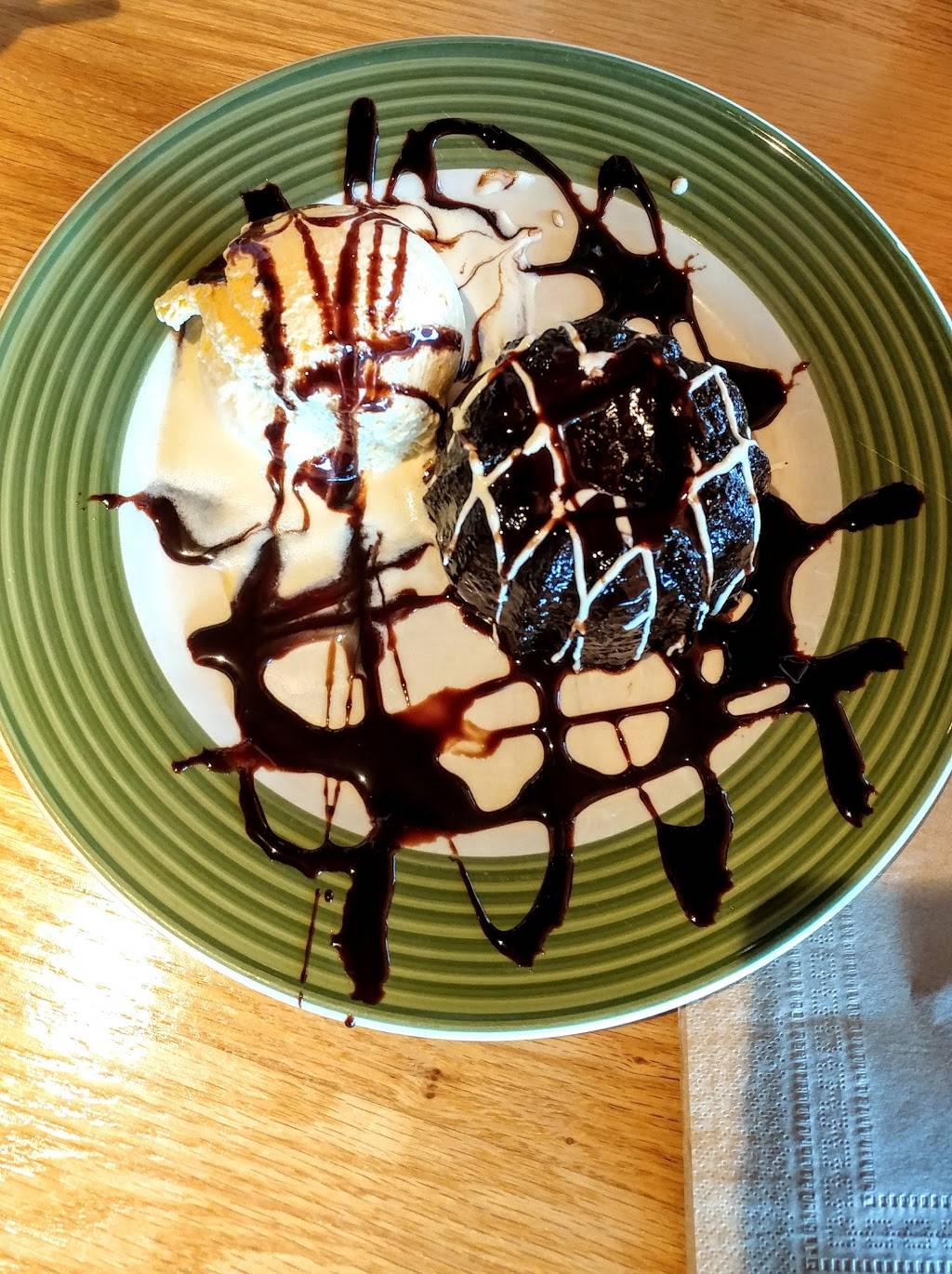 Applebees Grill + Bar | restaurant | 8700 JW Clay Blvd, Charlotte, NC 28262, USA | 7045489219 OR +1 704-548-9219