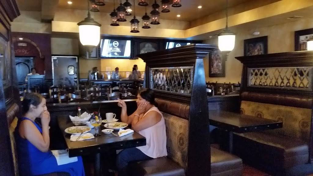 Los Compadres | restaurant | 3229 E Anaheim St, Long Beach, CA 90804, USA | 5629610061 OR +1 562-961-0061