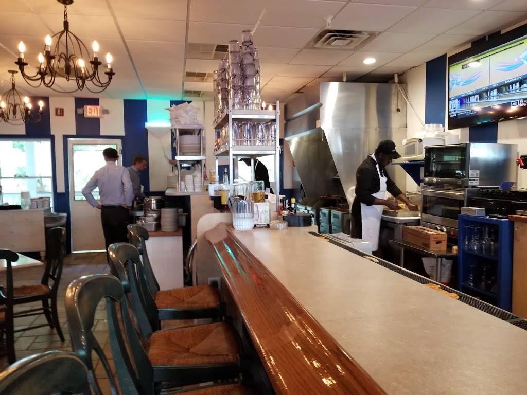 Ice House BBQ | restaurant | 6966 Main St, Mackinac Island, MI 49757, USA | 9068477223 OR +1 906-847-7223