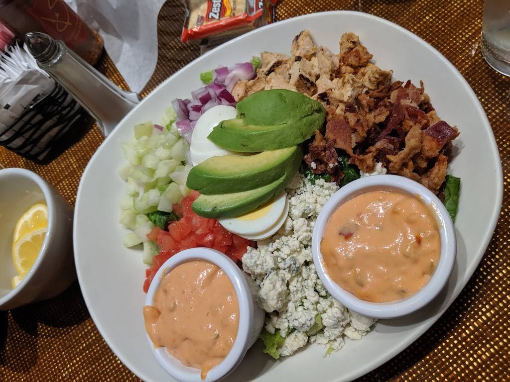 Council Room Restaurant & Bar | restaurant | 30 Rainbow Rd, Albuquerque, NM 87113, USA | 5057967500 OR +1 505-796-7500