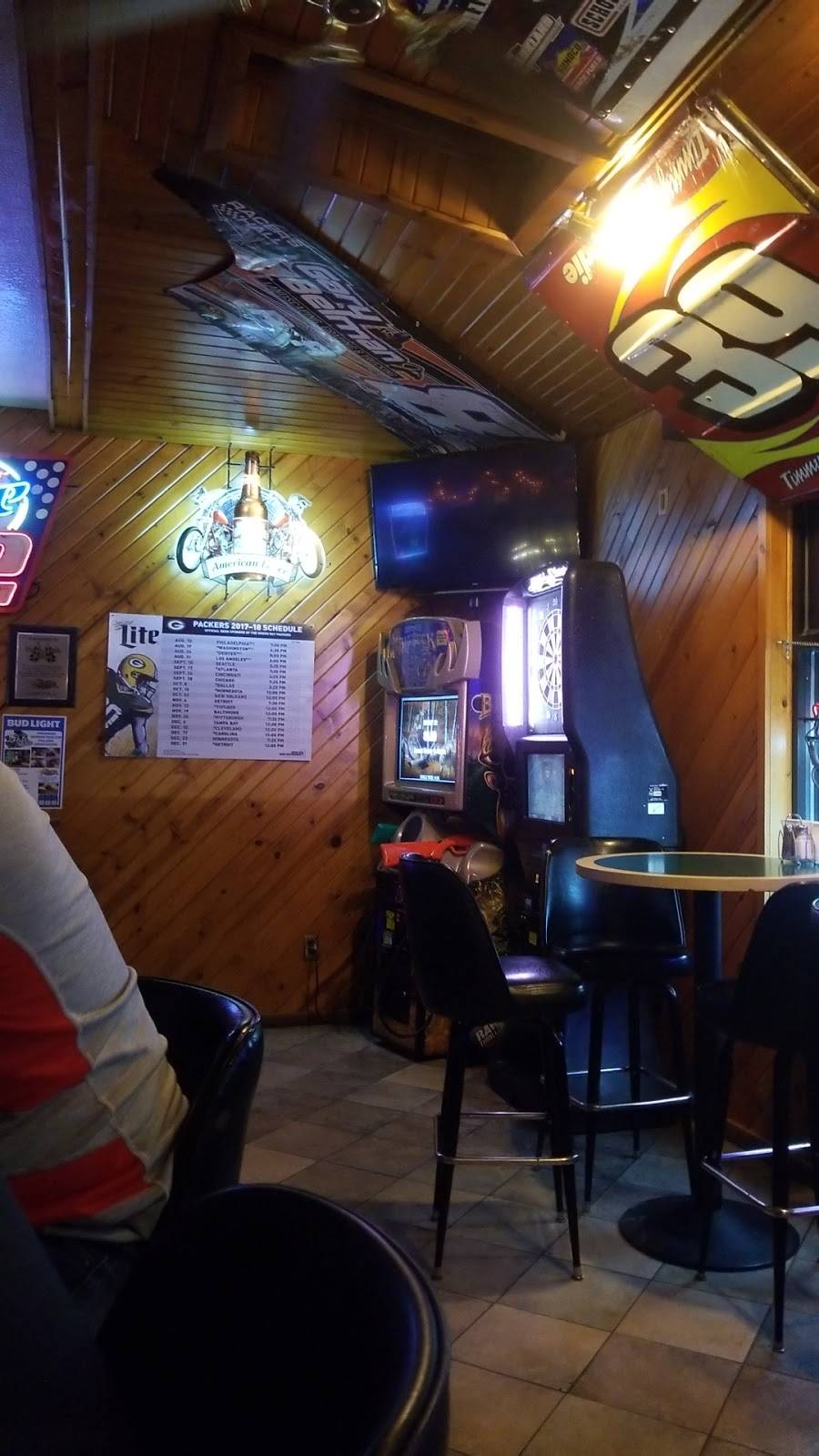 Racers Hall | restaurant | W4408 Co Rd C, Plymouth, WI 53073, USA | 9208926900 OR +1 920-892-6900