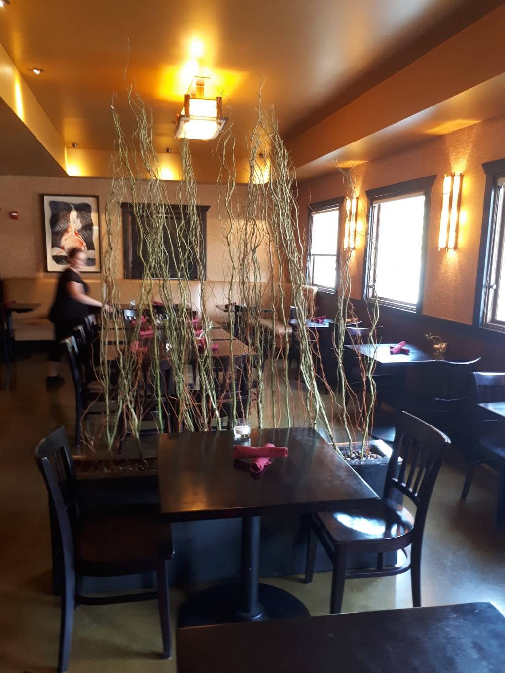 Eight Cuisine & Wine​ | restaurant | 7501 Healdsburg Ave, Sebastopol, CA 95472, USA | 7078238189 OR +1 707-823-8189