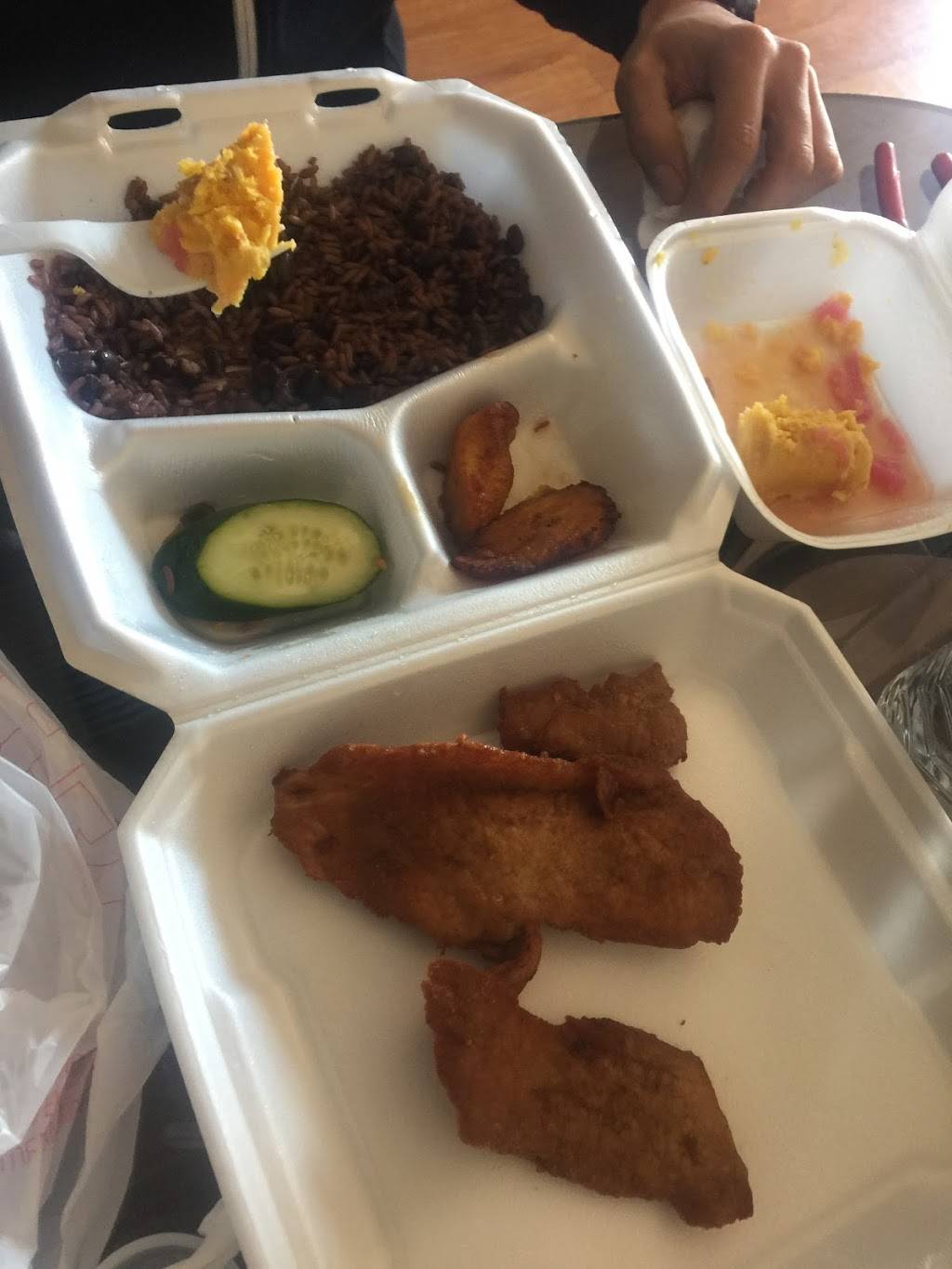 Carrito Cubano | restaurant | 6200 Bellaire Blvd, Houston, TX 77081, USA | 8328709790 OR +1 832-870-9790