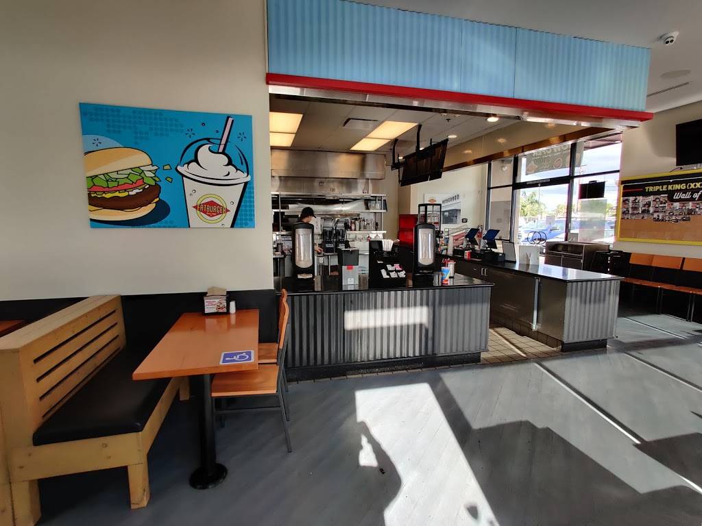 Fatburger & Buffalos Express | restaurant | 21020 Beach Blvd, Huntington Beach, CA 92648, USA | 7143740077 OR +1 714-374-0077