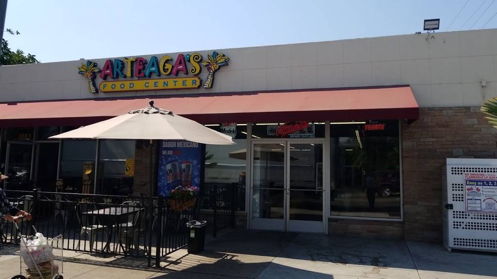 Arteagas Food Center | bakery | 200 E Oak St, Lodi, CA 95240, USA | 2093390399 OR +1 209-339-0399