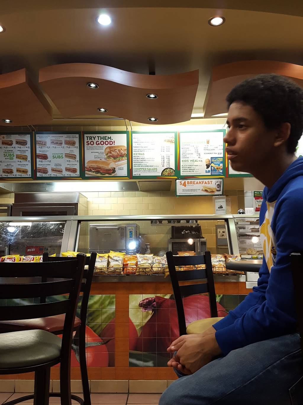 Subway | restaurant | 1199 Yulupa Ave Suite C, Santa Rosa, CA 95405, USA | 7075274040 OR +1 707-527-4040