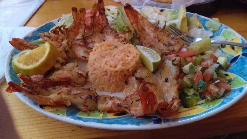 Taqueria Los Mogotes de Michoacan | restaurant | 2069 Green Bay Rd, Highland Park, IL 60035, USA | 8474325667 OR +1 847-432-5667