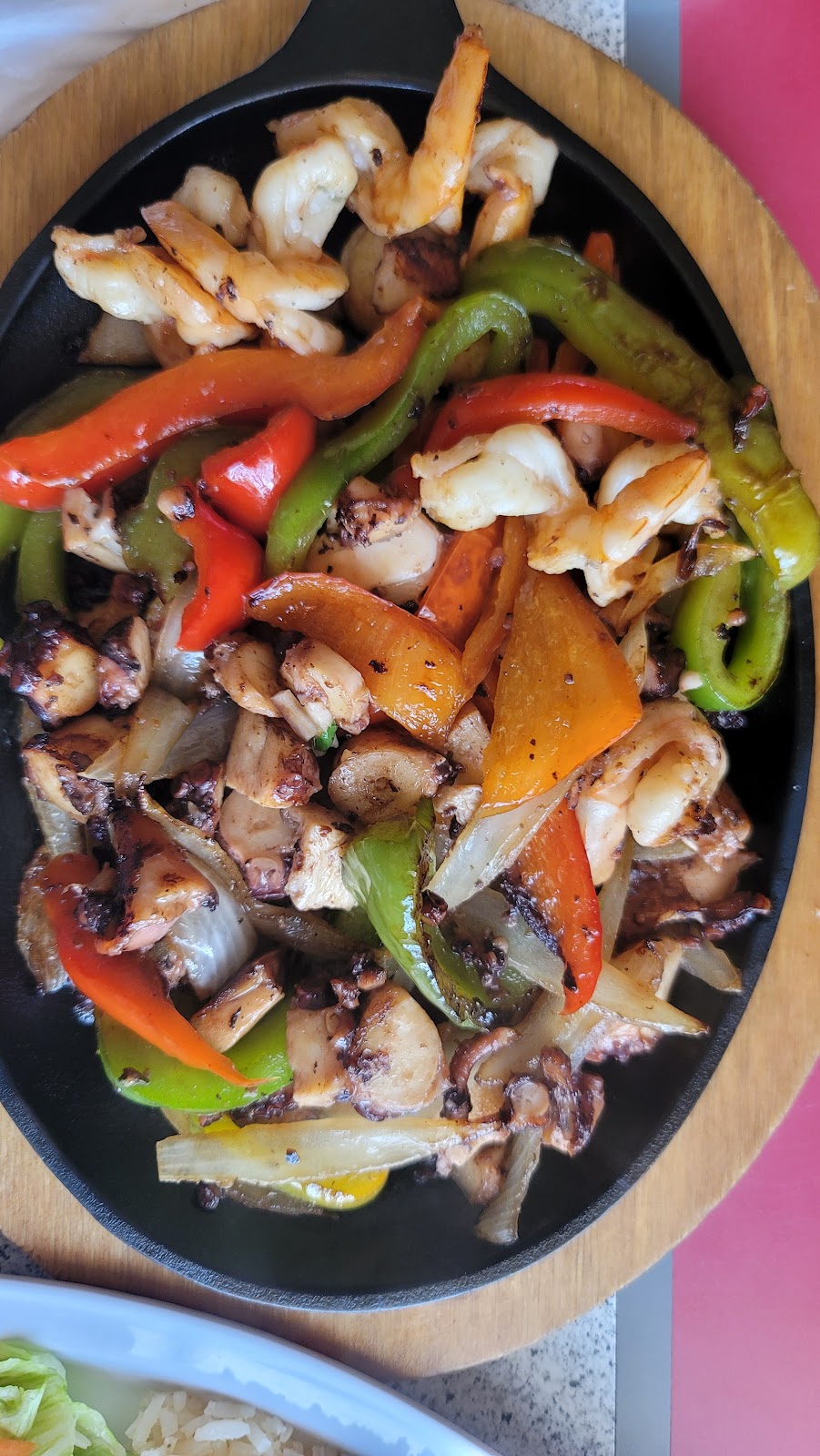 Marisco Los Primos | Mexican Restaurant | restaurant | 701 E Broadway Ave, Enid, OK 73701, USA | 5802421194 OR +1 580-242-1194