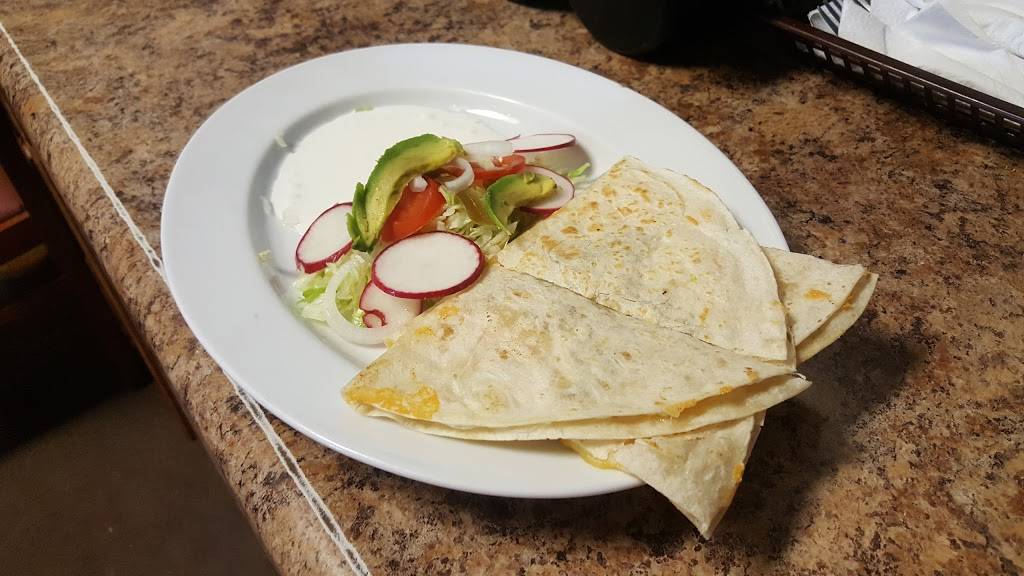 El Pulgarcito | restaurant | 624 E Prater Way, Sparks, NV 89431, USA | 7753319077 OR +1 775-331-9077