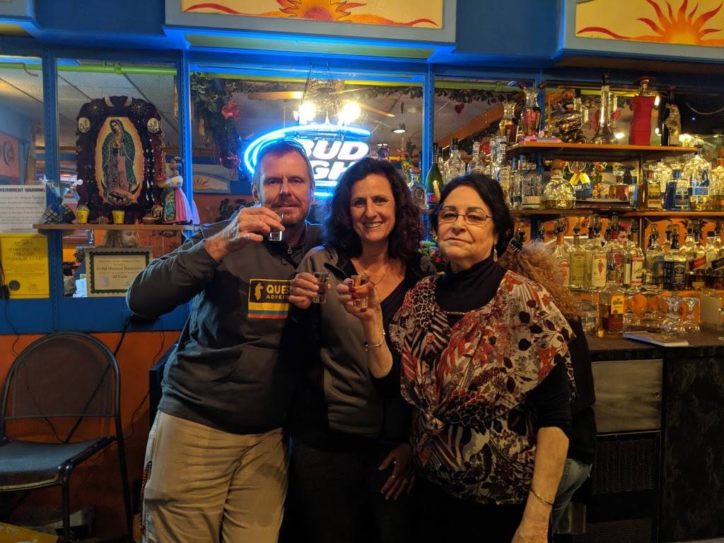 El Sol Restaurant | restaurant | 6000 Dempster Street, Morton Grove, IL 60053, USA | 8479672266 OR +1 847-967-2266