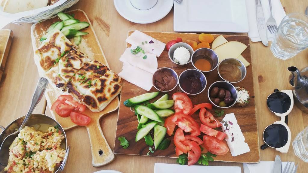 Mamas Secret Bakery & Cafe | bakery | 8314 W 3rd St, Los Angeles, CA 90048, USA | 3234243482 OR +1 323-424-3482