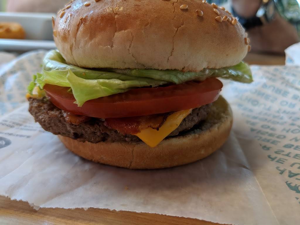 A&W Canada | restaurant | 1401 Rue Denison O, Granby, QC J2J 0L8, Canada | 4503781688 OR +1 450-378-1688