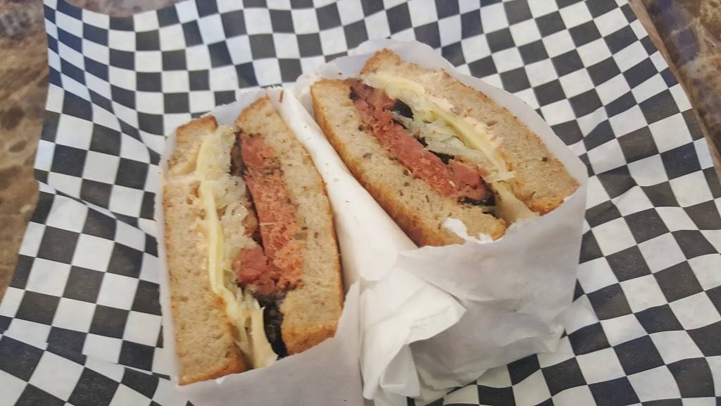 17th Street Deli | meal takeaway | 369 E 17th St #18, Costa Mesa, CA 92627, USA | 9496422377 OR +1 949-642-2377