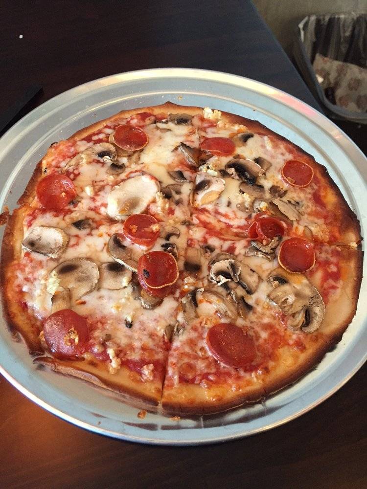 Flippin Pizza | restaurant | 27614 Clinton Keith Rd, Murrieta, CA 92562, USA | 9513019999 OR +1 951-301-9999