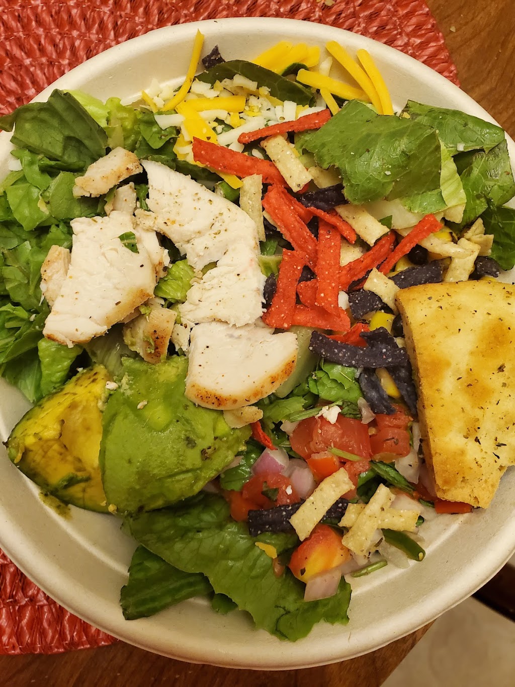 Salad Station | restaurant | 1407 Bienville Blvd, Ocean Springs, MS 39564, USA | 9856022223 OR +1 985-602-2223