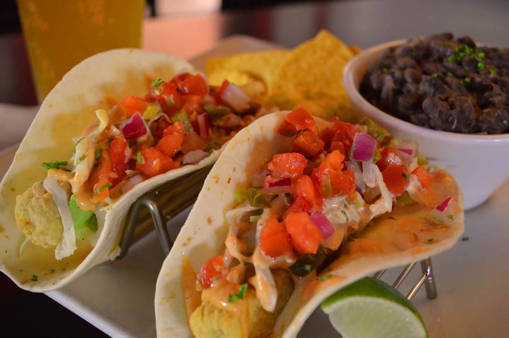 Boston Beer Garden | restaurant | 2396 Immokalee Rd, Naples, FL 34110, USA | 2395962337 OR +1 239-596-2337